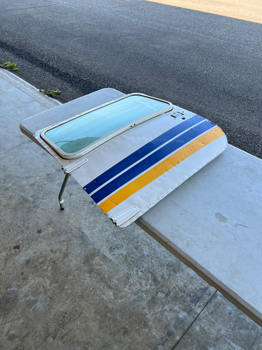 0413033 - 207 Cessna 150L Left Cabin Door | FractionAIR Parts - Aircraft Parts & Accessories