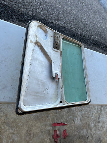 0413033 - 207 Cessna 150L Left Cabin Door | FractionAIR Parts - Aircraft Parts & Accessories