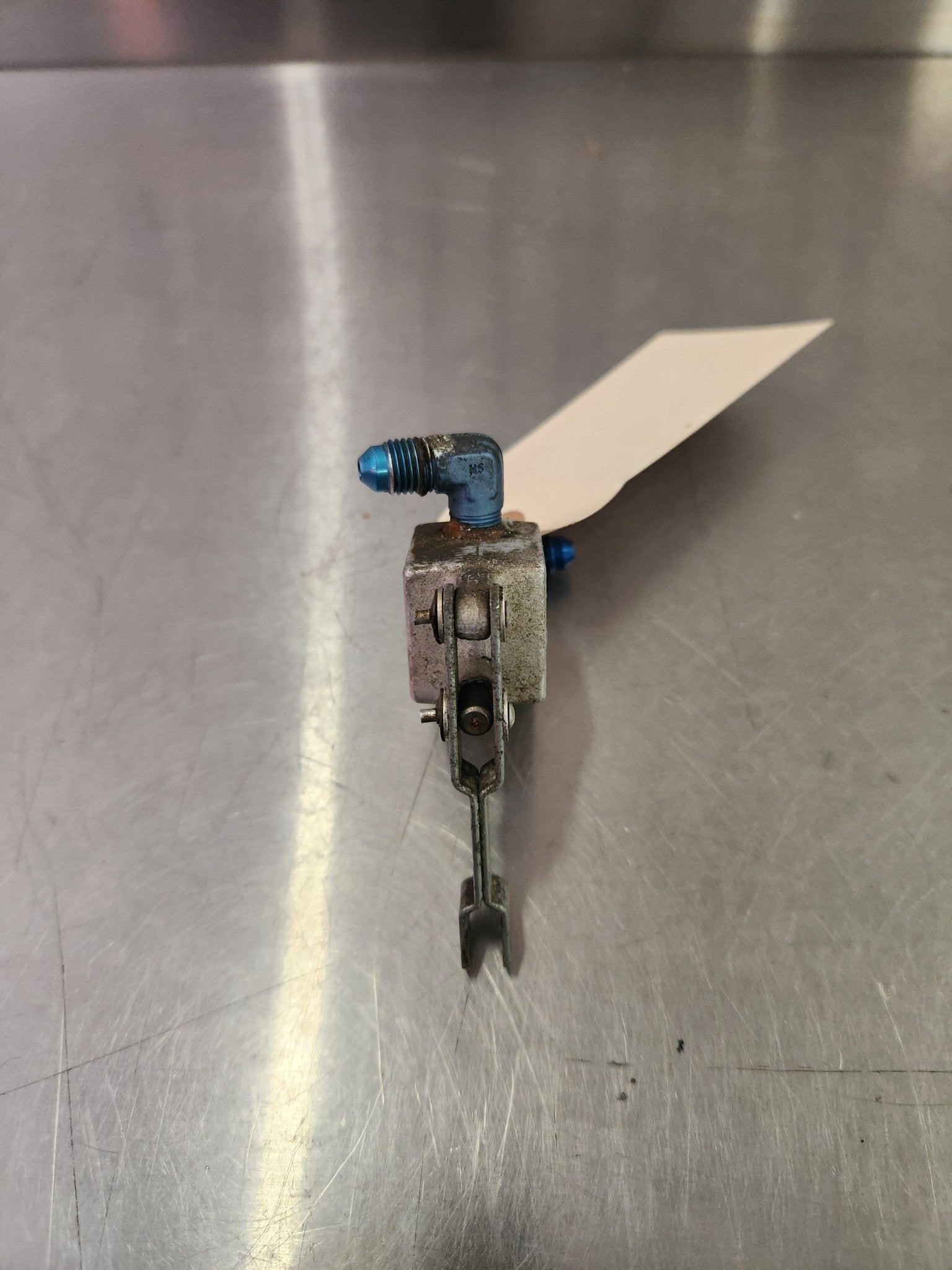 A53 - T2 Hoof Products PARKING BRAKE VALVE | FractionAIR Parts - Aircraft Parts & Accessories