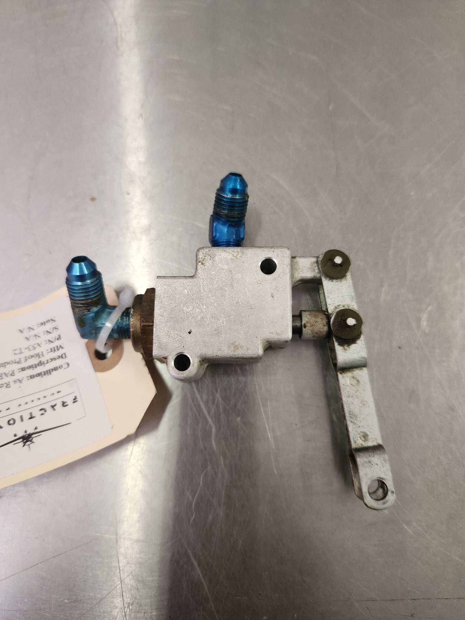 A53 - T2 Hoof Products PARKING BRAKE VALVE | FractionAIR Parts - Aircraft Parts & Accessories