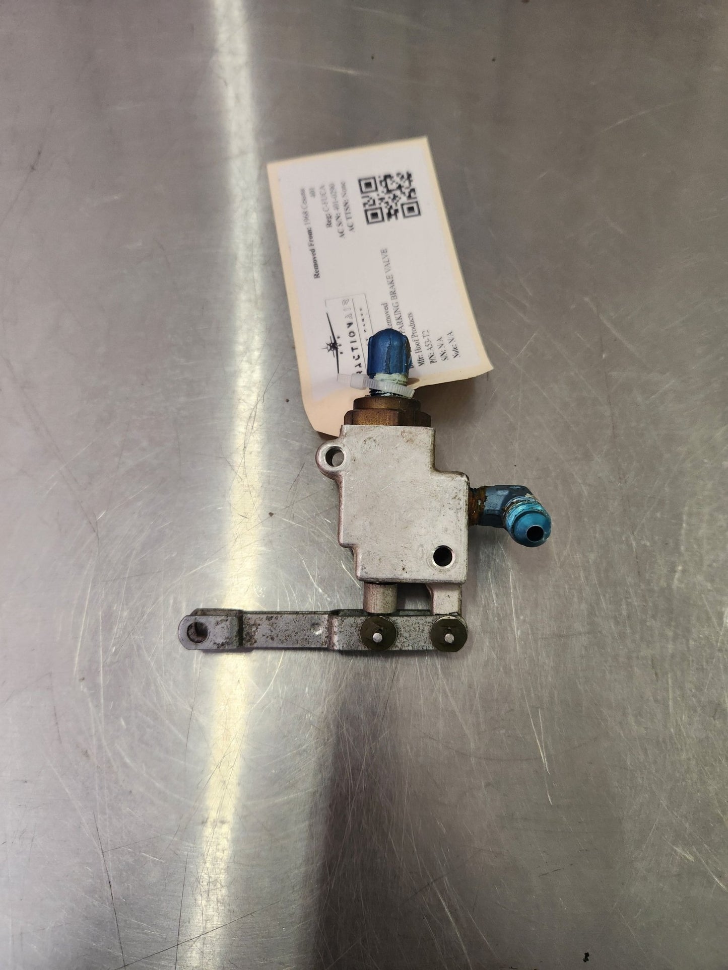 A53 - T2 Hoof Products PARKING BRAKE VALVE | FractionAIR Parts - Aircraft Parts & Accessories