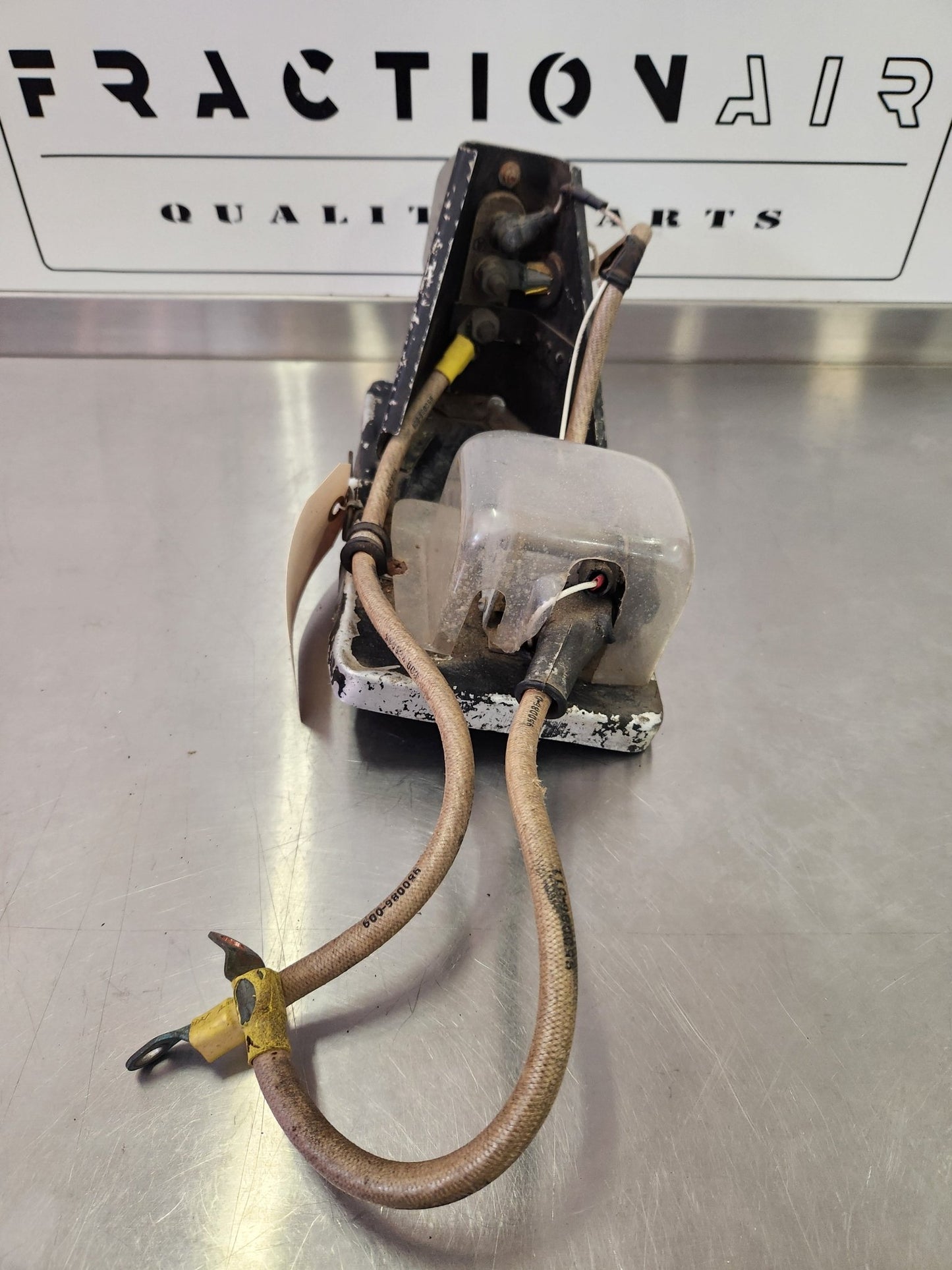 AN2552 - 3A Anderson Mooney M20F External Power Receptacle Assy MS3506 - 1 | FractionAIR Parts - Aircraft Parts & Accessories