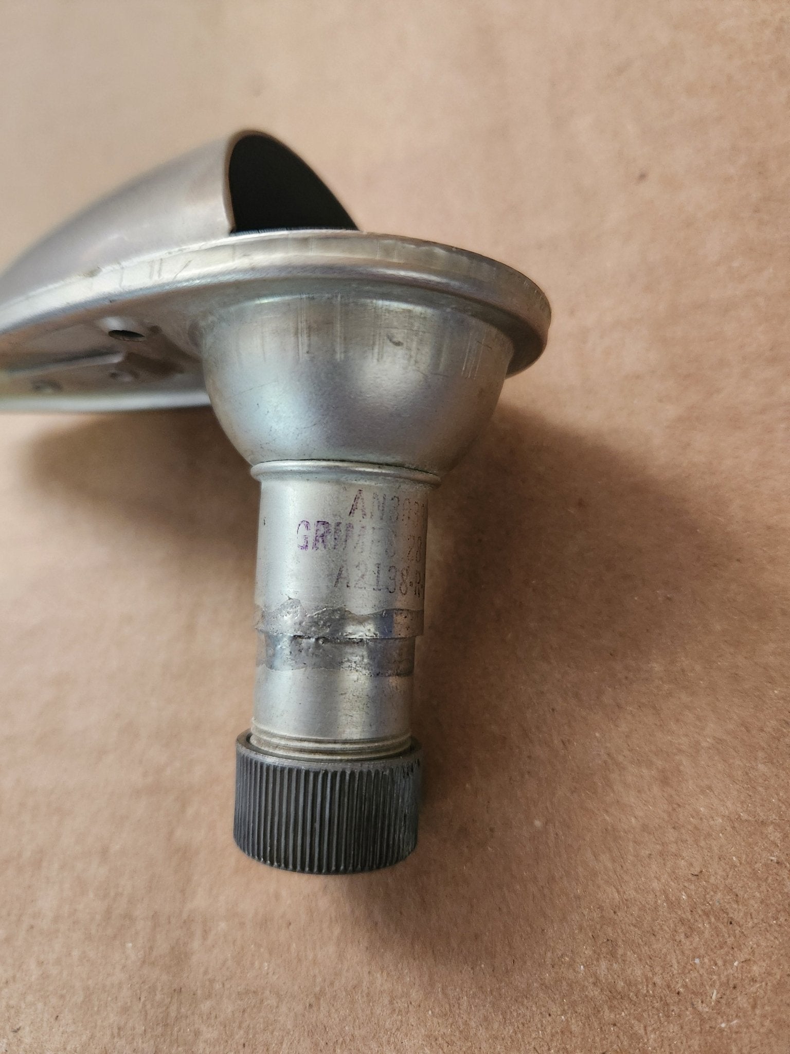 AN3033 - 10 Grimes NAVIGATION AND STROBE LIGHT 28 V A2138 - R - 24 | FractionAIR Parts - Aircraft Parts & Accessories