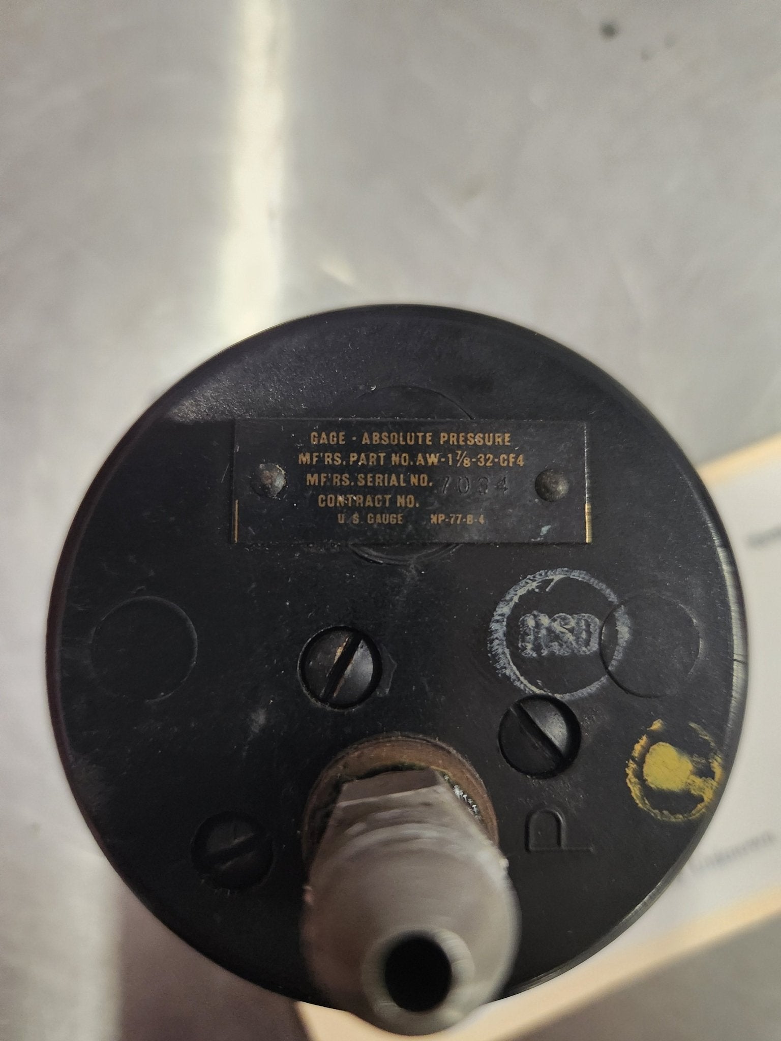 AW - 1 7/8 - 32 - CF4 Absolute Pressure Gauge | FractionAIR Parts - Aircraft Parts & Accessories