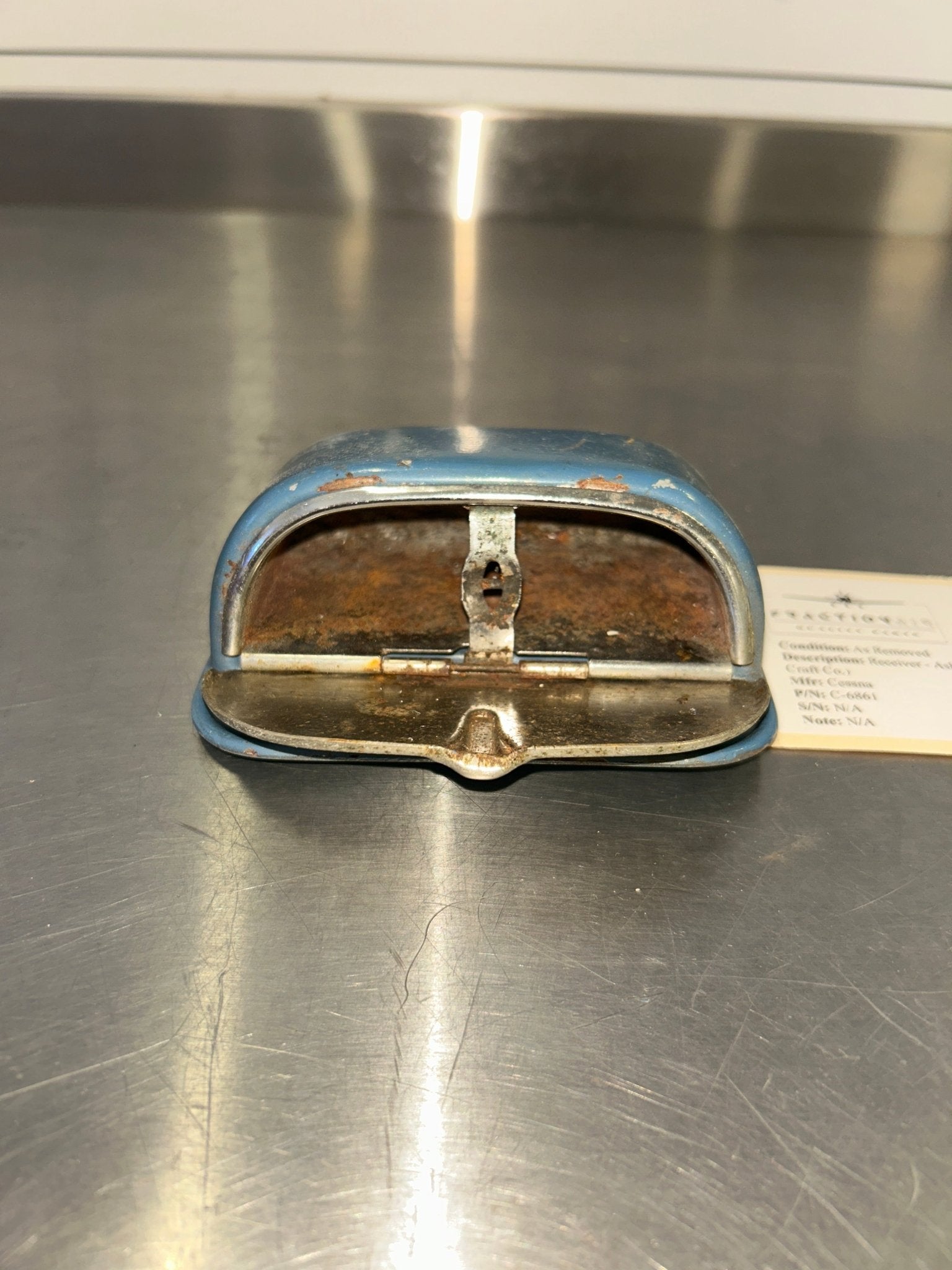 C - 6861 Cessna Receiver - Ash (Grand Rapids Medal Craft Co.) | FractionAIR Parts - Aircraft Parts & Accessories