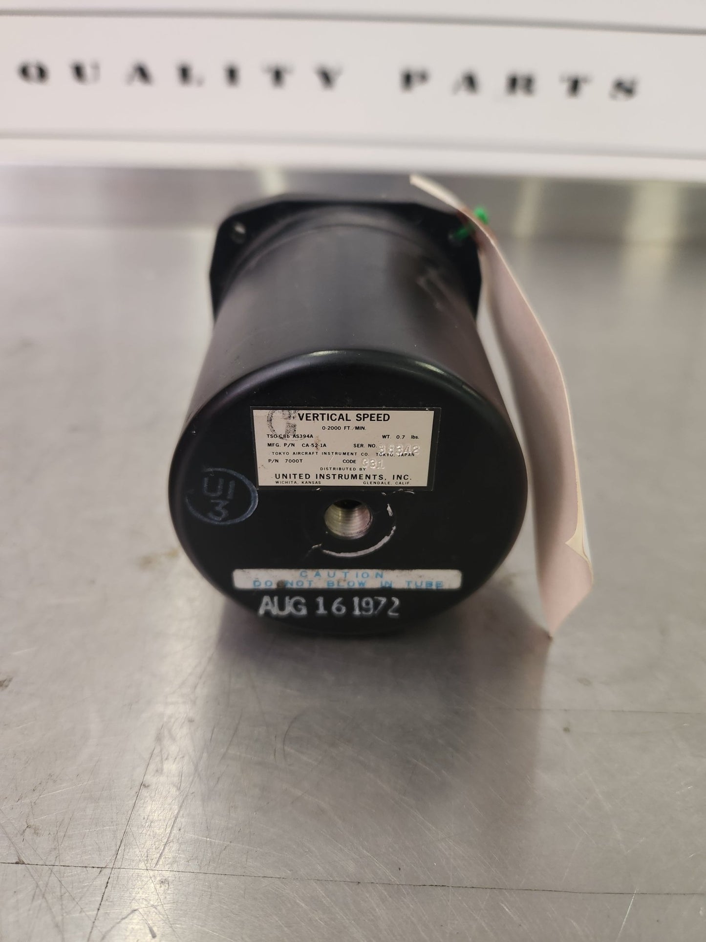 CA - 52 - 1A United instruments Vertical speed indicator | FractionAIR Parts - Aircraft Parts & Accessories