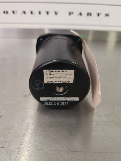 CA - 52 - 1A United instruments Vertical speed indicator | FractionAIR Parts - Aircraft Parts & Accessories