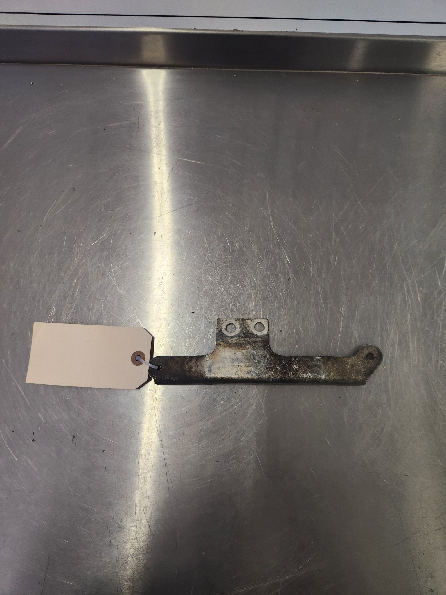 Cessna MAIN GEAR WHEEL FAIRING STIFFENER RH | FractionAIR Parts - Aircraft Parts & Accessories