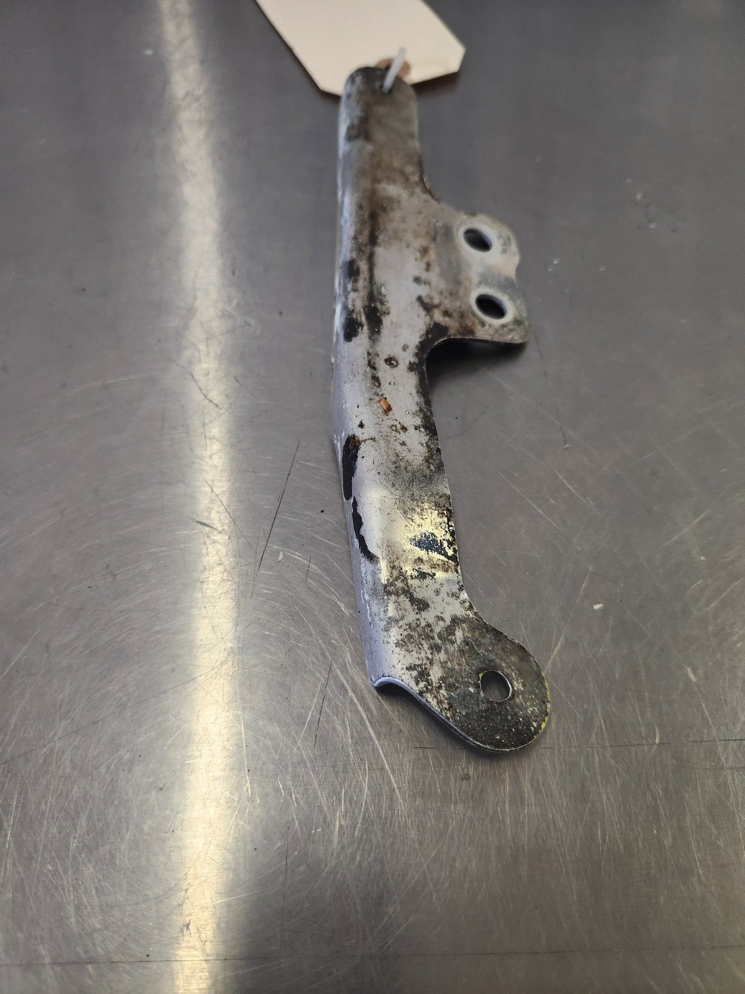 Cessna MAIN GEAR WHEEL FAIRING STIFFENER RH | FractionAIR Parts - Aircraft Parts & Accessories