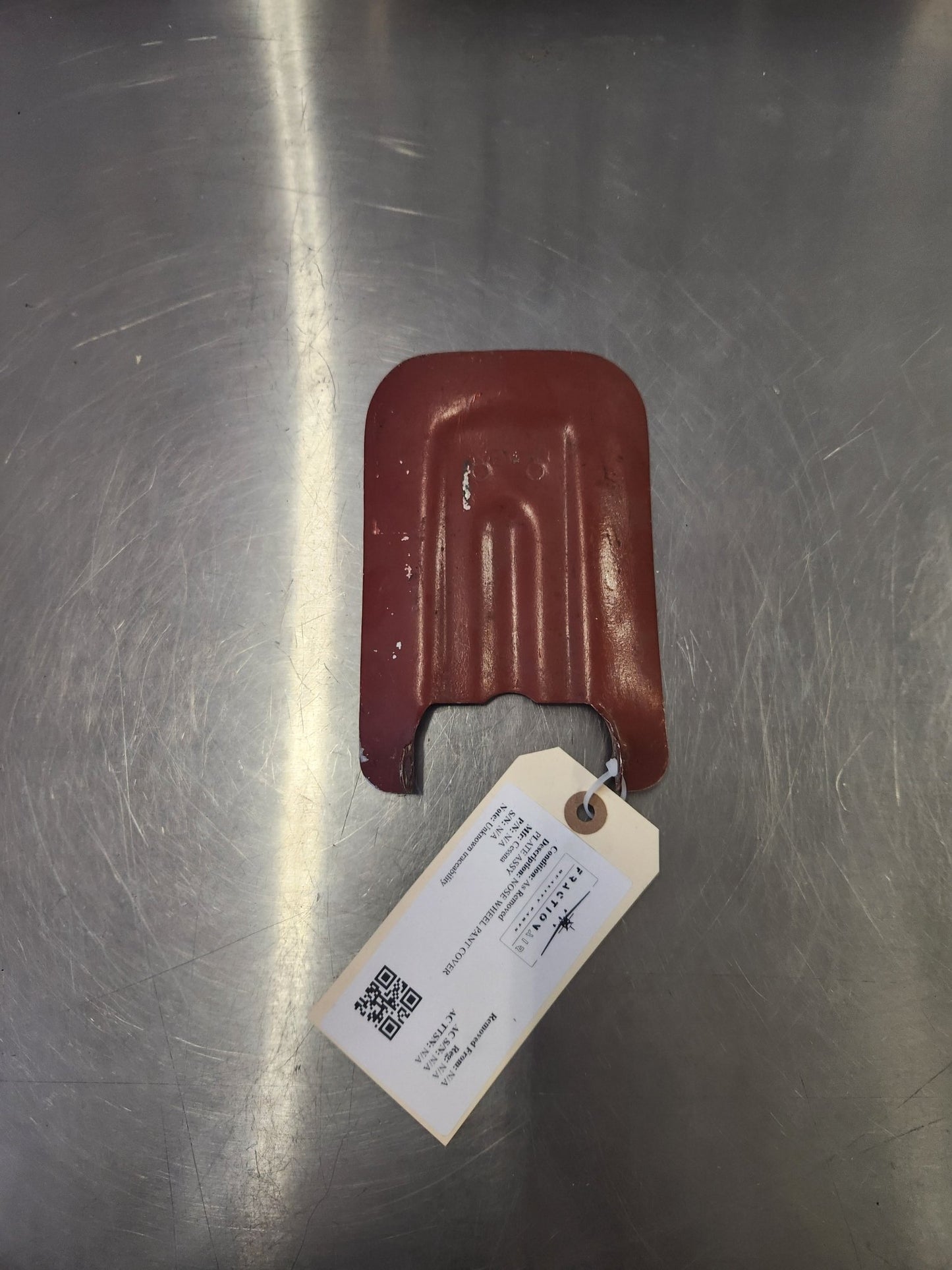 Cessna NOSE WHEEL PANT COVER PLATE ASSY | FractionAIR Parts - Aircraft Parts & Accessories