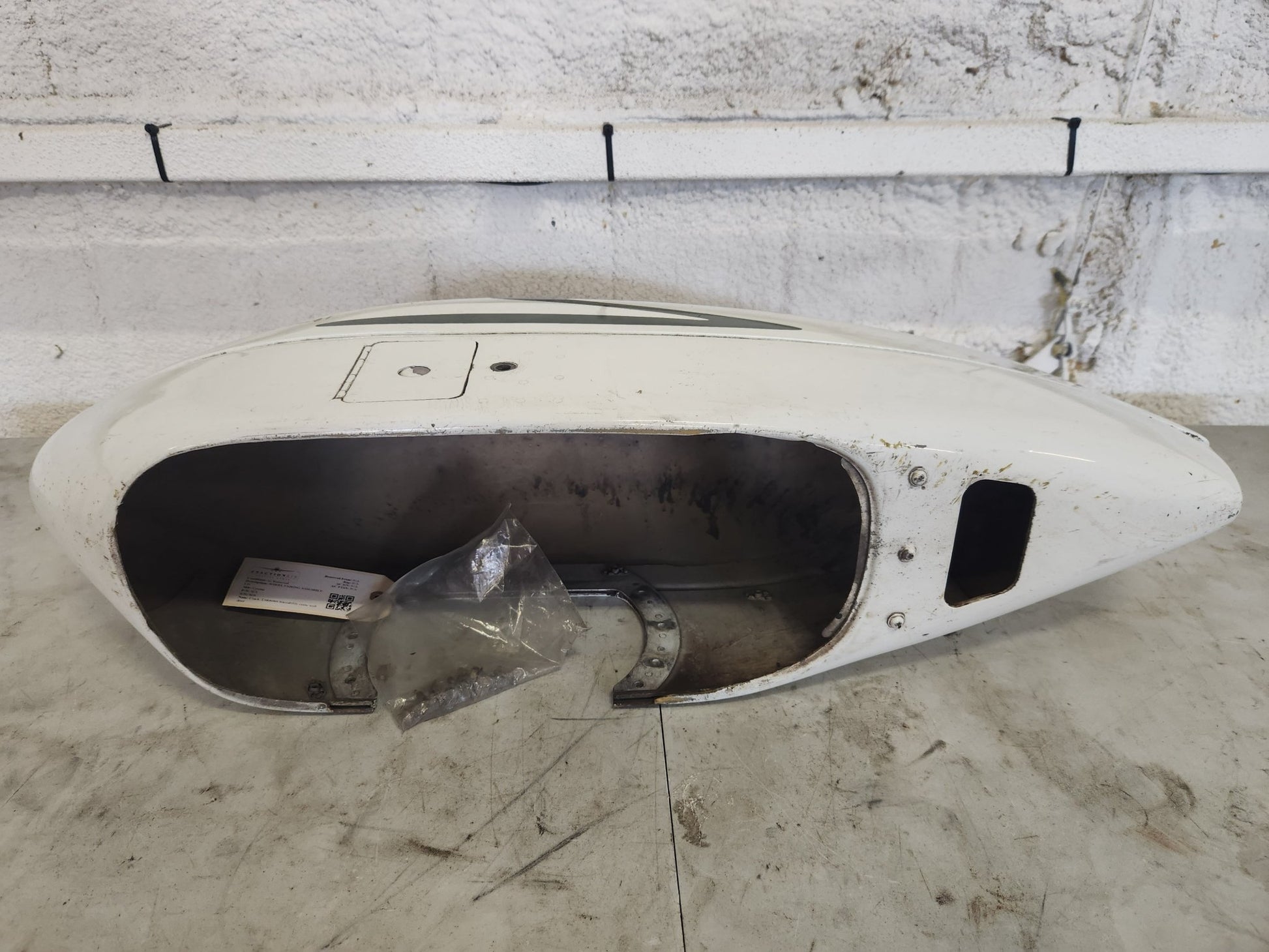 Cessna WHEEL FAIRING ASSEMBLY - LH | FractionAIR Parts - Aircraft Parts & Accessories