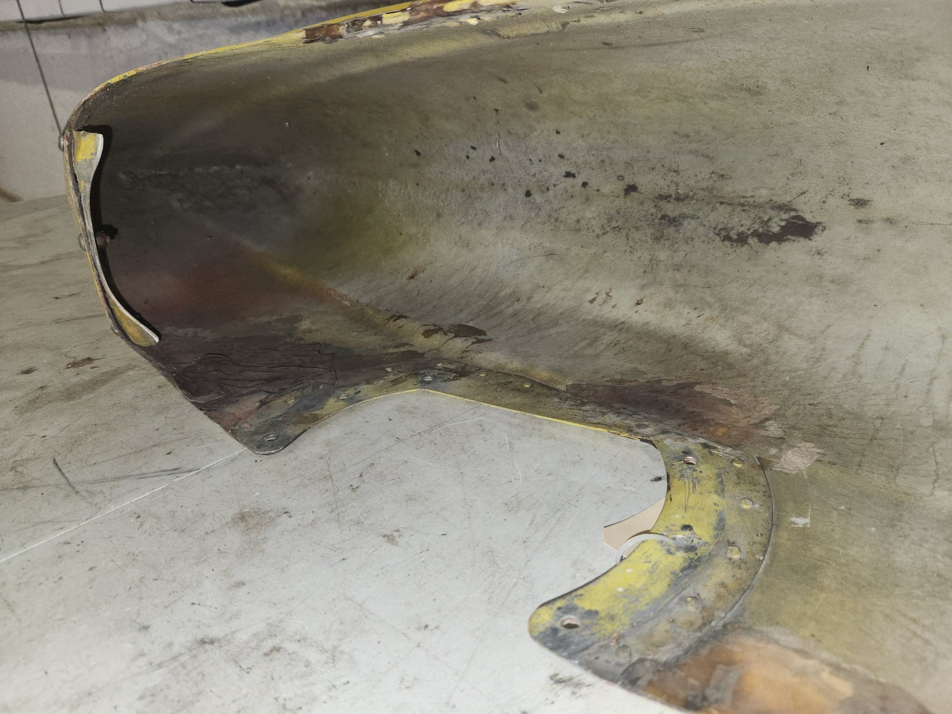 Cessna WHEEL FAIRING ASSEMBLY - RH | FractionAIR Parts - Aircraft Parts & Accessories