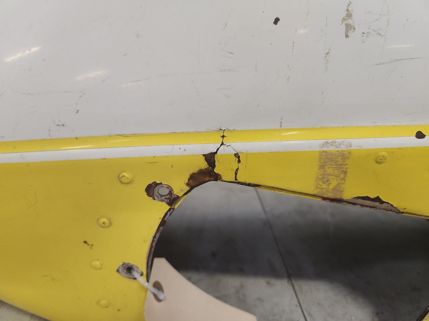 Cessna WHEEL FAIRING ASSEMBLY - RH | FractionAIR Parts - Aircraft Parts & Accessories