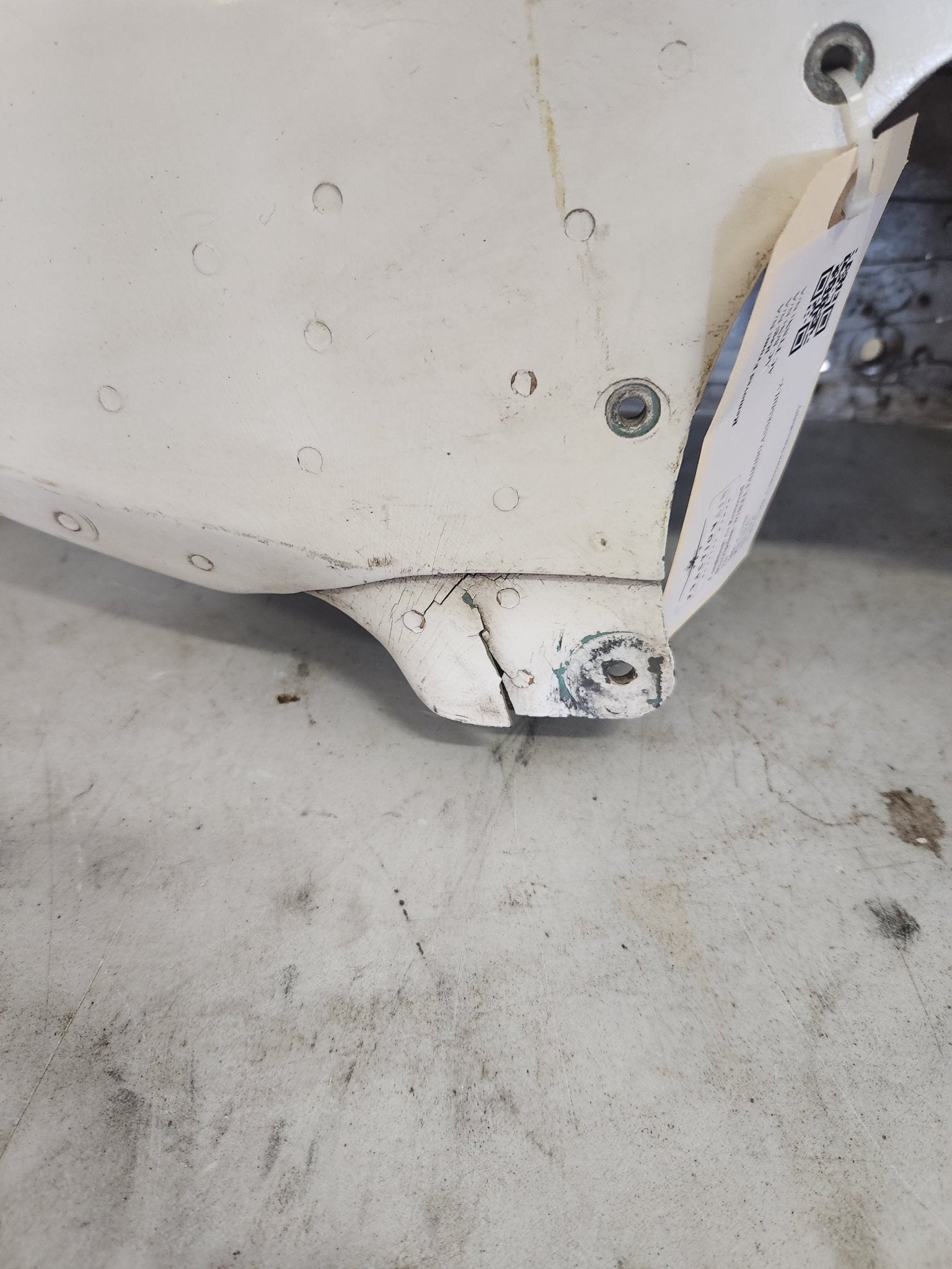 Cessna WHEEL FAIRING ASSEMBLY - RH | FractionAIR Parts - Aircraft Parts & Accessories