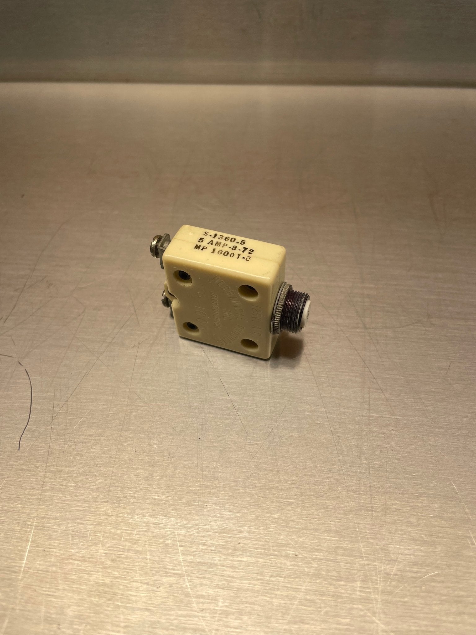 Circuit Breaker 5 amp S - 1360 - 5 | FractionAIR Parts - Aircraft Parts & Accessories