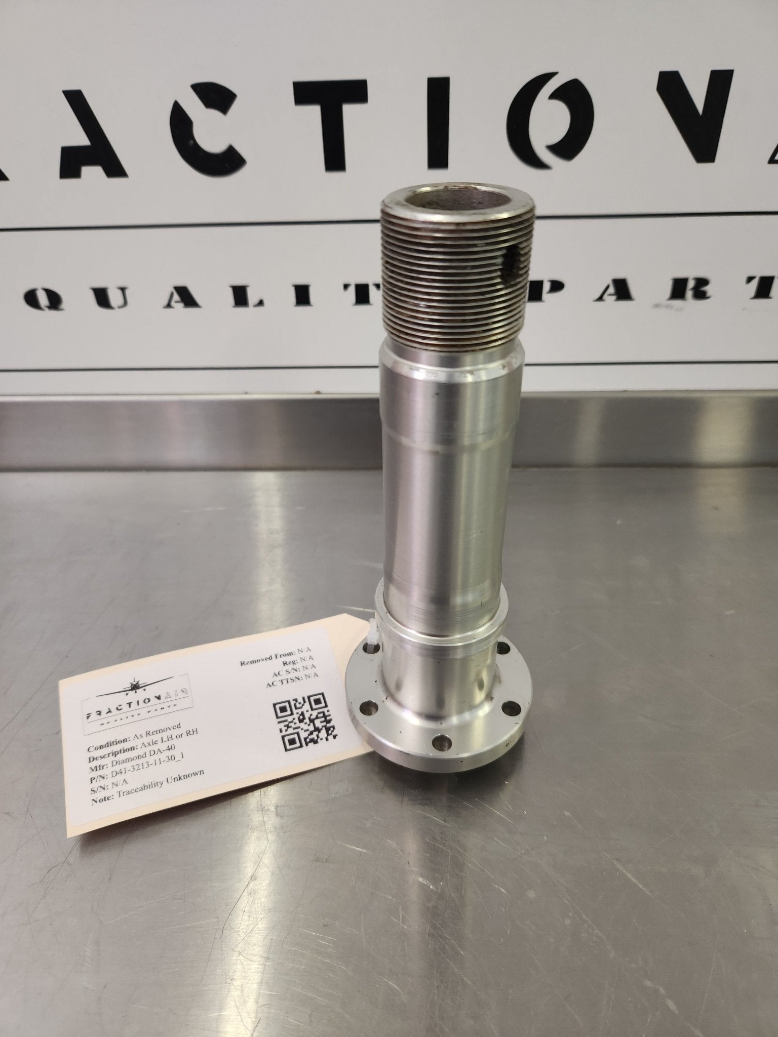 D41-3213-01-50 Diamond DA-40 Main Gear Strut Mount Inboard LH or RH ...