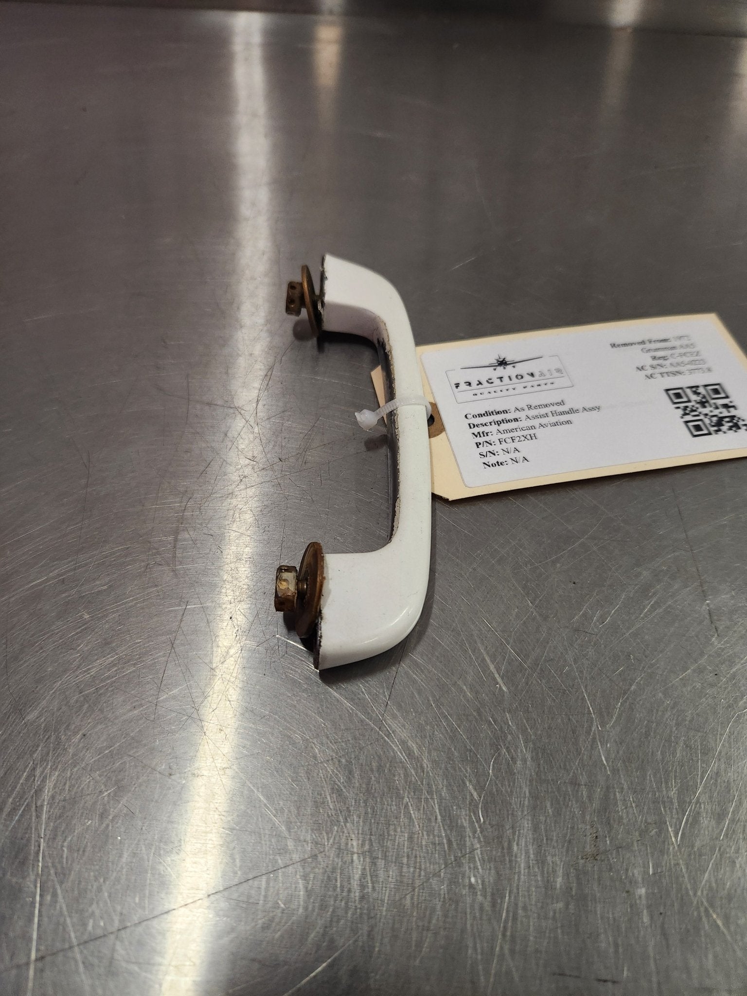 FCF2XH American Aviation Assist Handle Assy | FractionAIR Parts - Aircraft Parts & Accessories