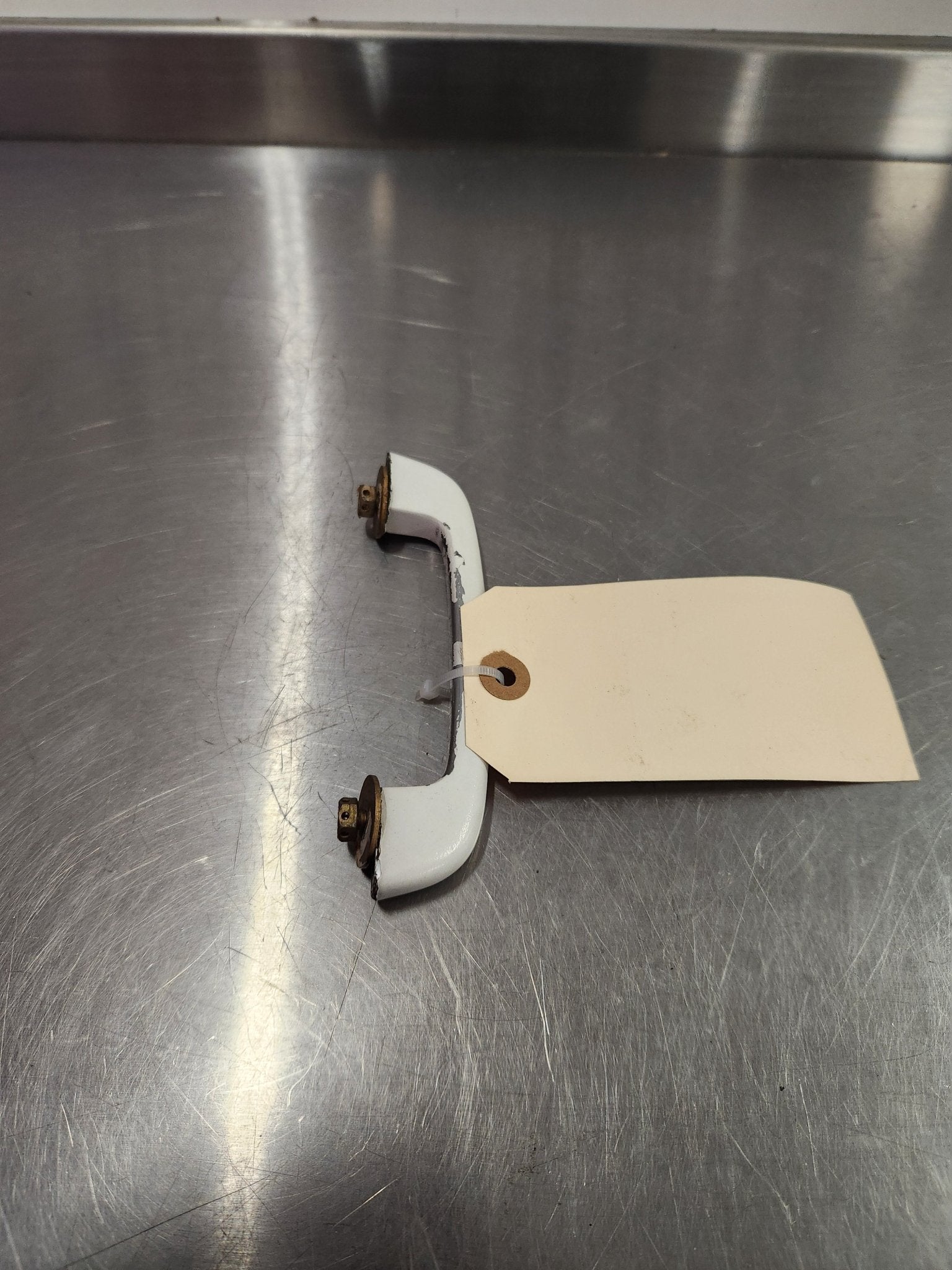FCF2XH American Aviation Assist Handle Assy | FractionAIR Parts - Aircraft Parts & Accessories