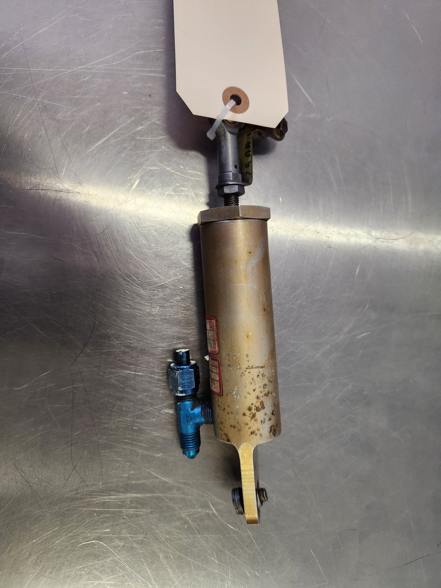 HE - 625 Mooney CYLINDER, FLAP ACTUATING | FractionAIR Parts - Aircraft Parts & Accessories