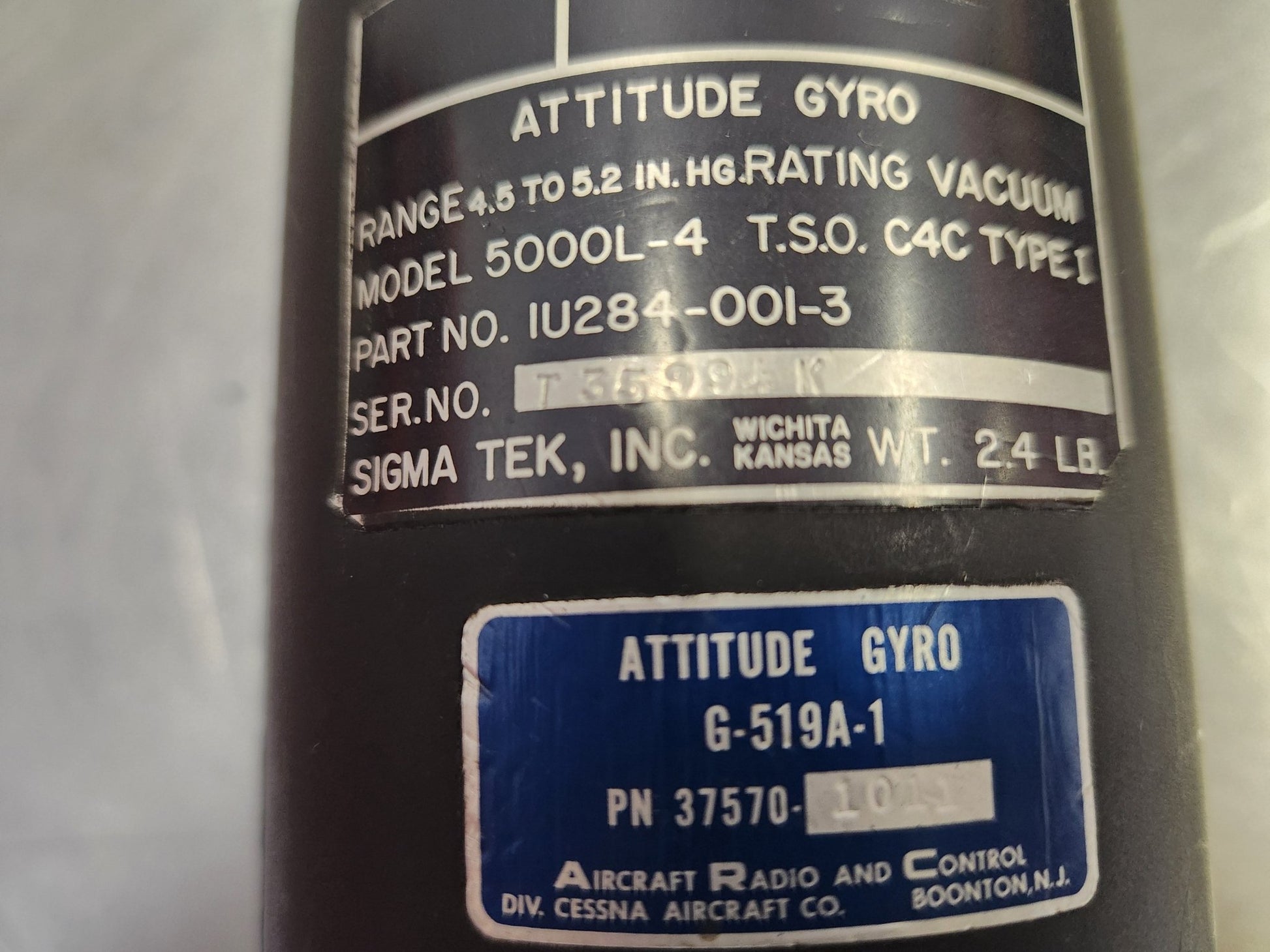 IU284 - 001 - 3 Sigma Tek Inc. Attitude Gyro 5000L - 4, G - 519A - 1, 37570 - 1011 | FractionAIR Parts - Aircraft Parts & Accessories