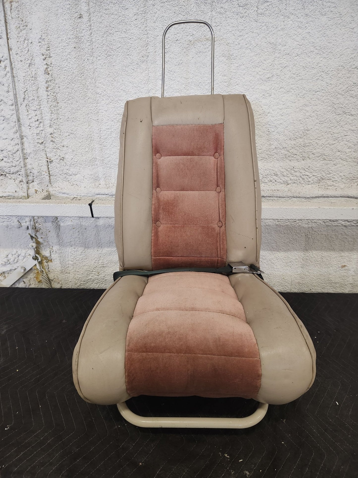 Mooney TWO FRONT SEATS W/ BELT | FractionAIR Parts - Aircraft Parts & Accessories