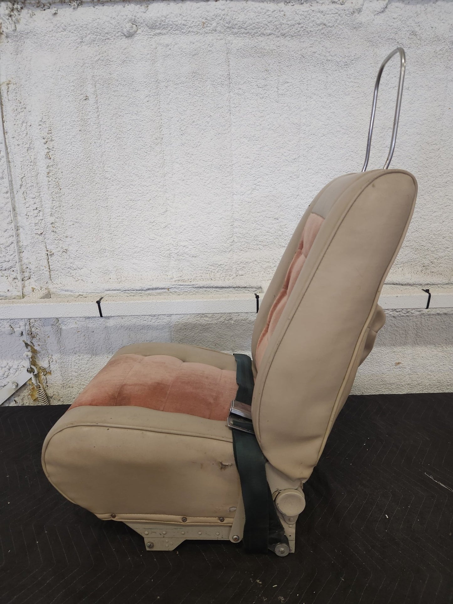 Mooney TWO FRONT SEATS W/ BELT | FractionAIR Parts - Aircraft Parts & Accessories