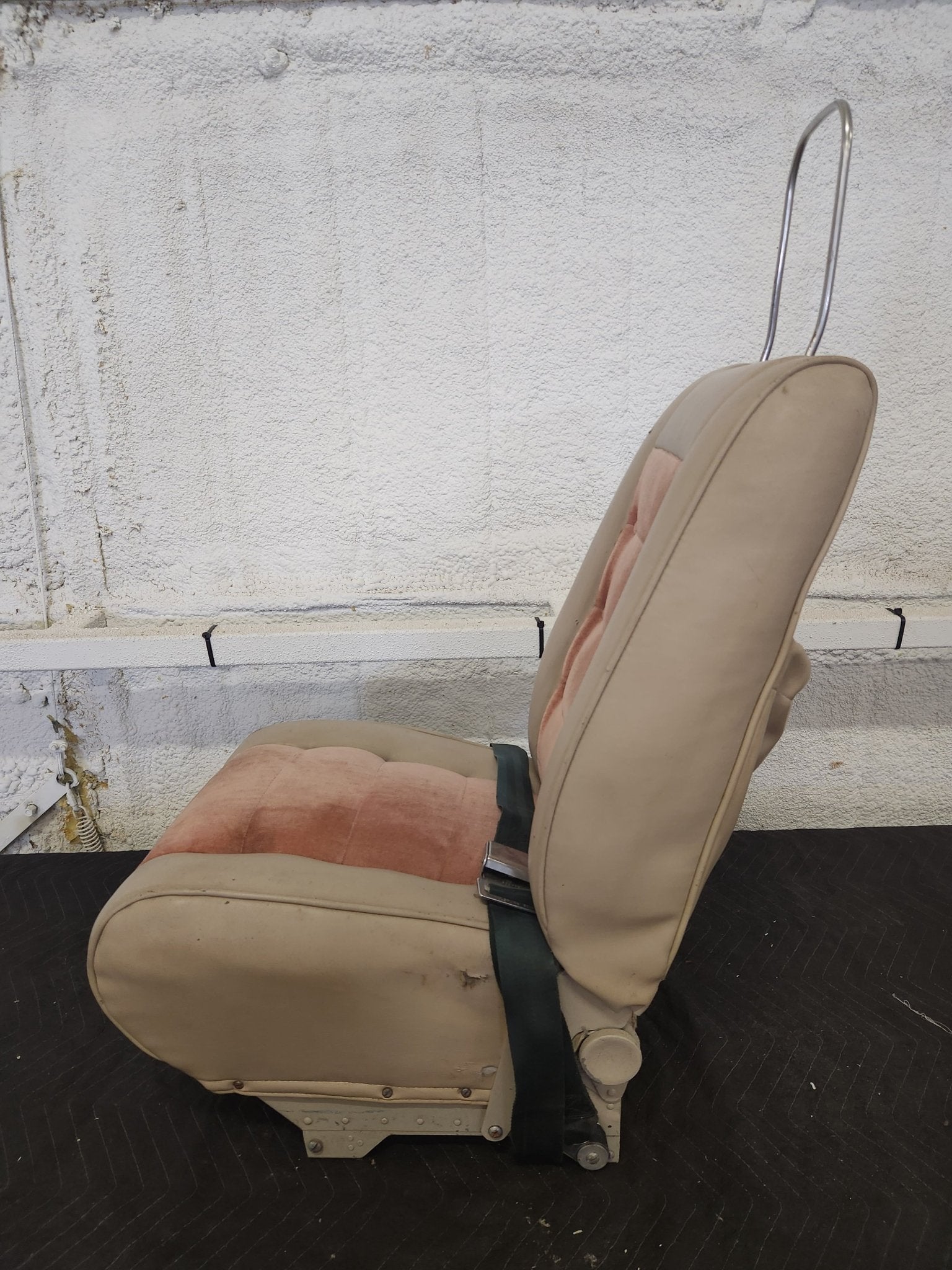 Mooney TWO FRONT SEATS W/ BELT | FractionAIR Parts - Aircraft Parts & Accessories