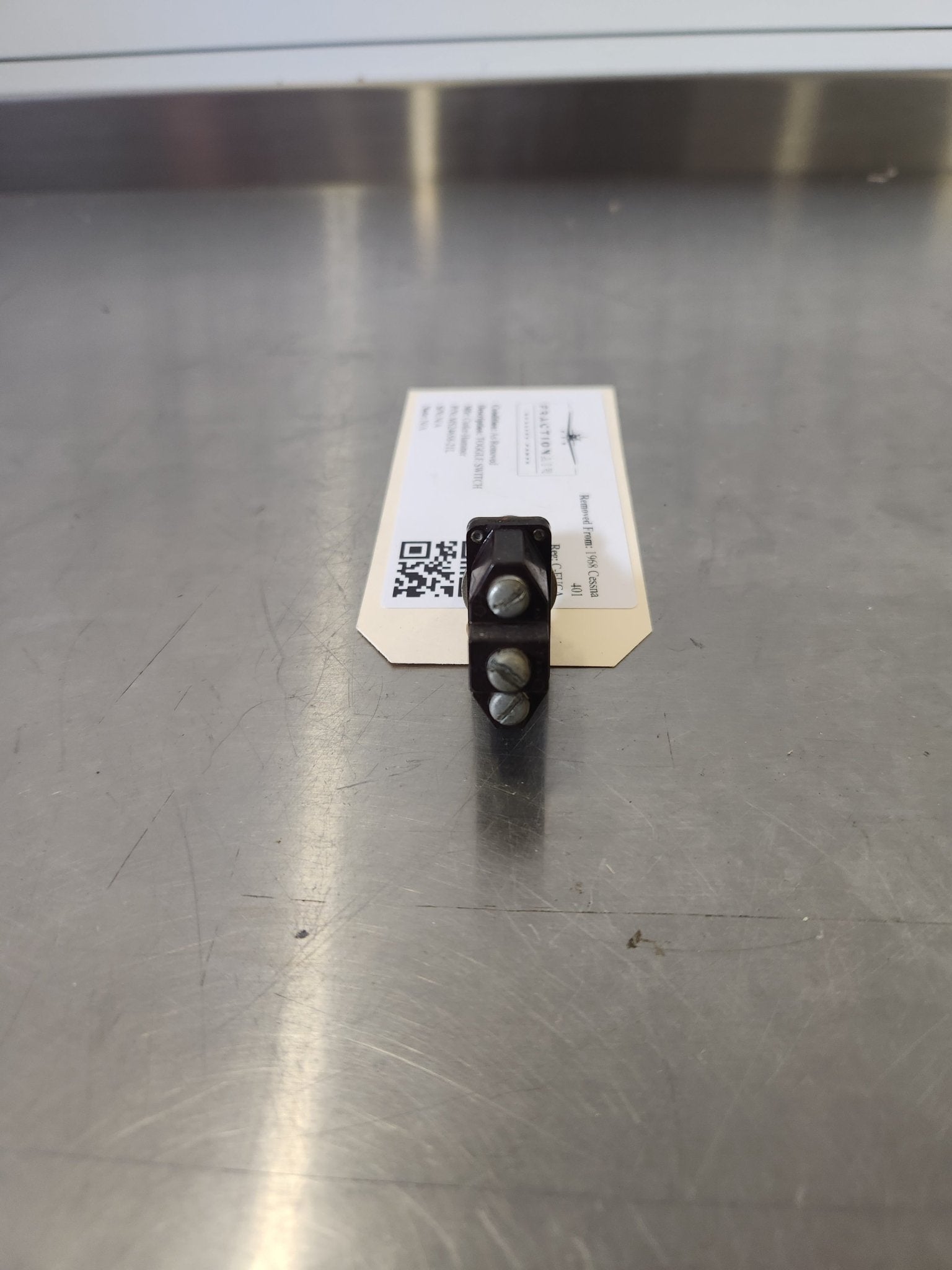 MS24658‑21L Cutler - Hammer TOGGLE SWITCH | FractionAIR Parts - Aircraft Parts & Accessories