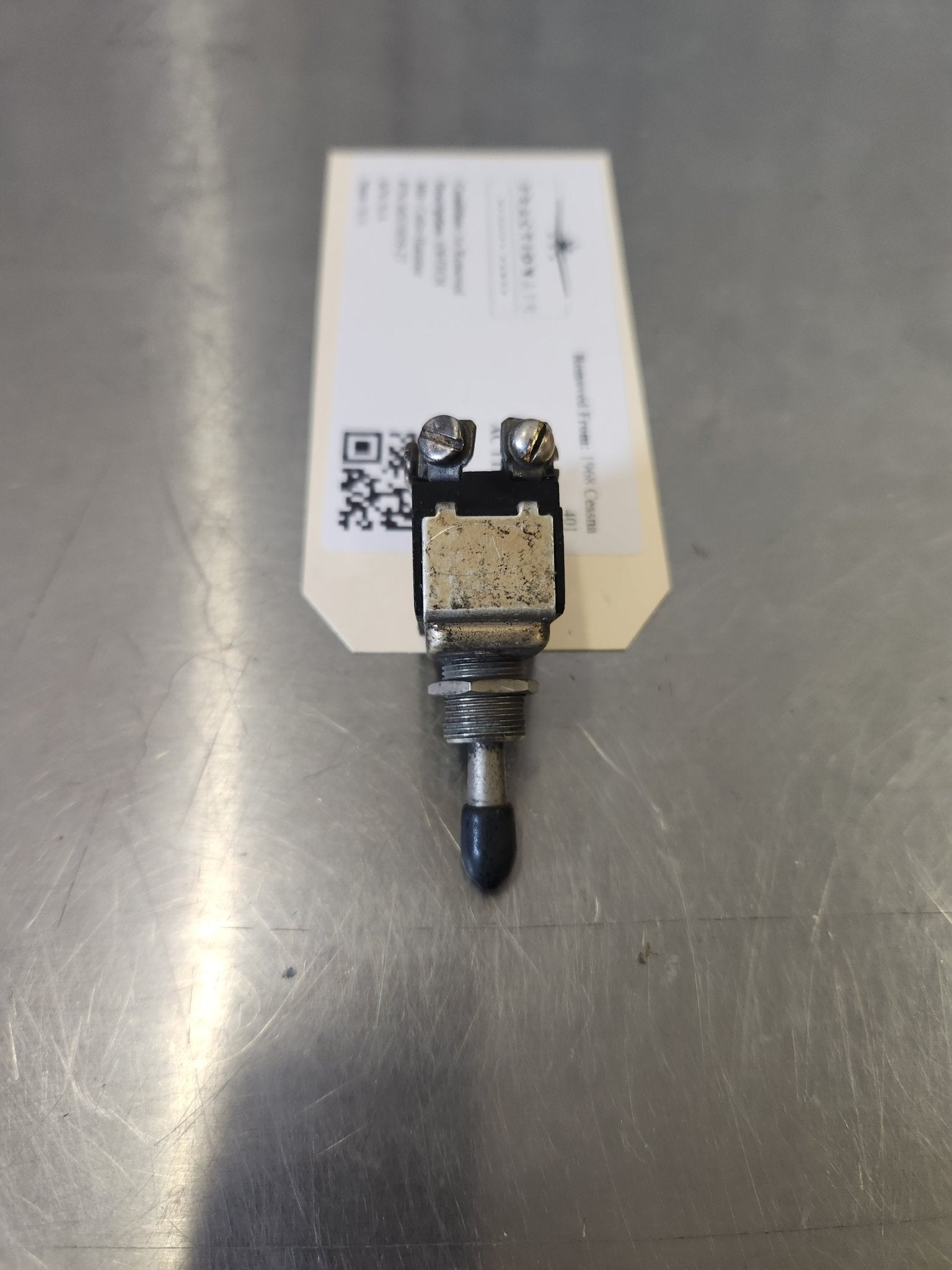 MS35059 - 27 Cutler - Hammer SWITCH | FractionAIR Parts - Aircraft Parts & Accessories