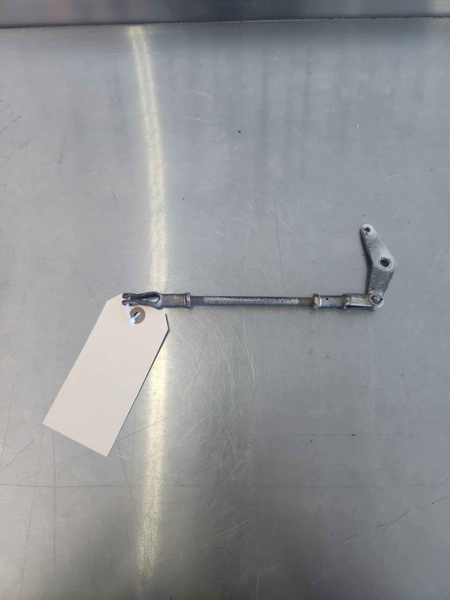 NAS363 - 1HH550 Cessna ROD ASSEMBLY - CONTROL FWD | FractionAIR Parts - Aircraft Parts & Accessories