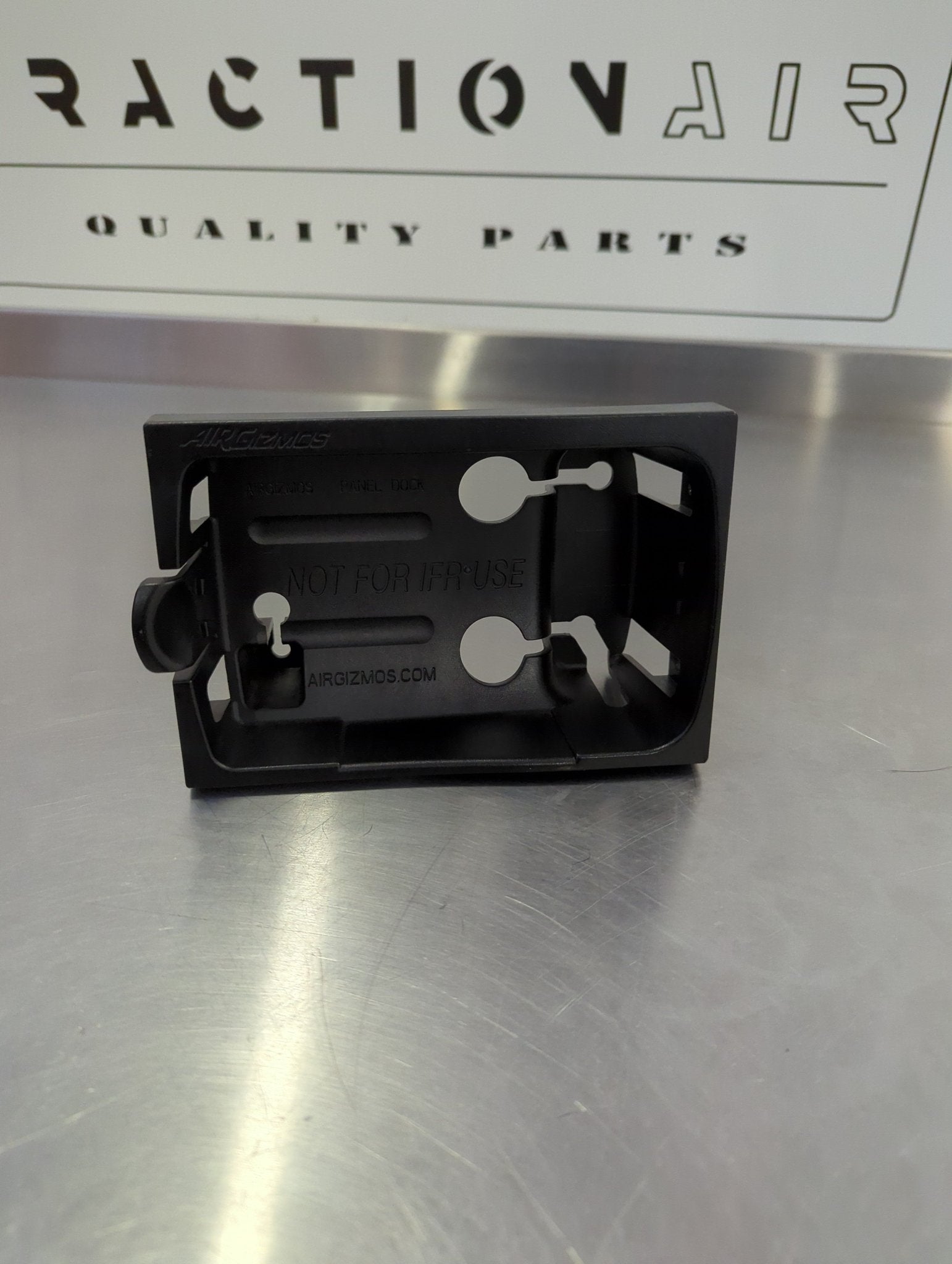 PD4 Air Gizmo Panel Dock 196-496 - FractionAIR Parts