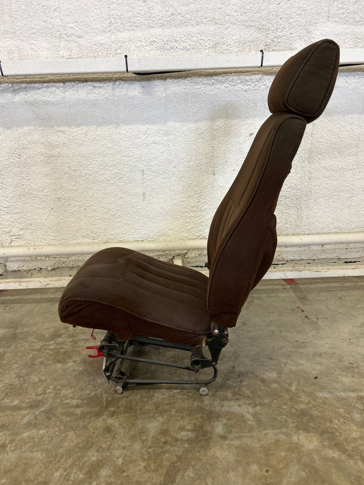 Piper Arrow Adjustable Front Seat Assembly LH - Rails: 11" | FractionAIR Parts - Aircraft Parts & Accessories