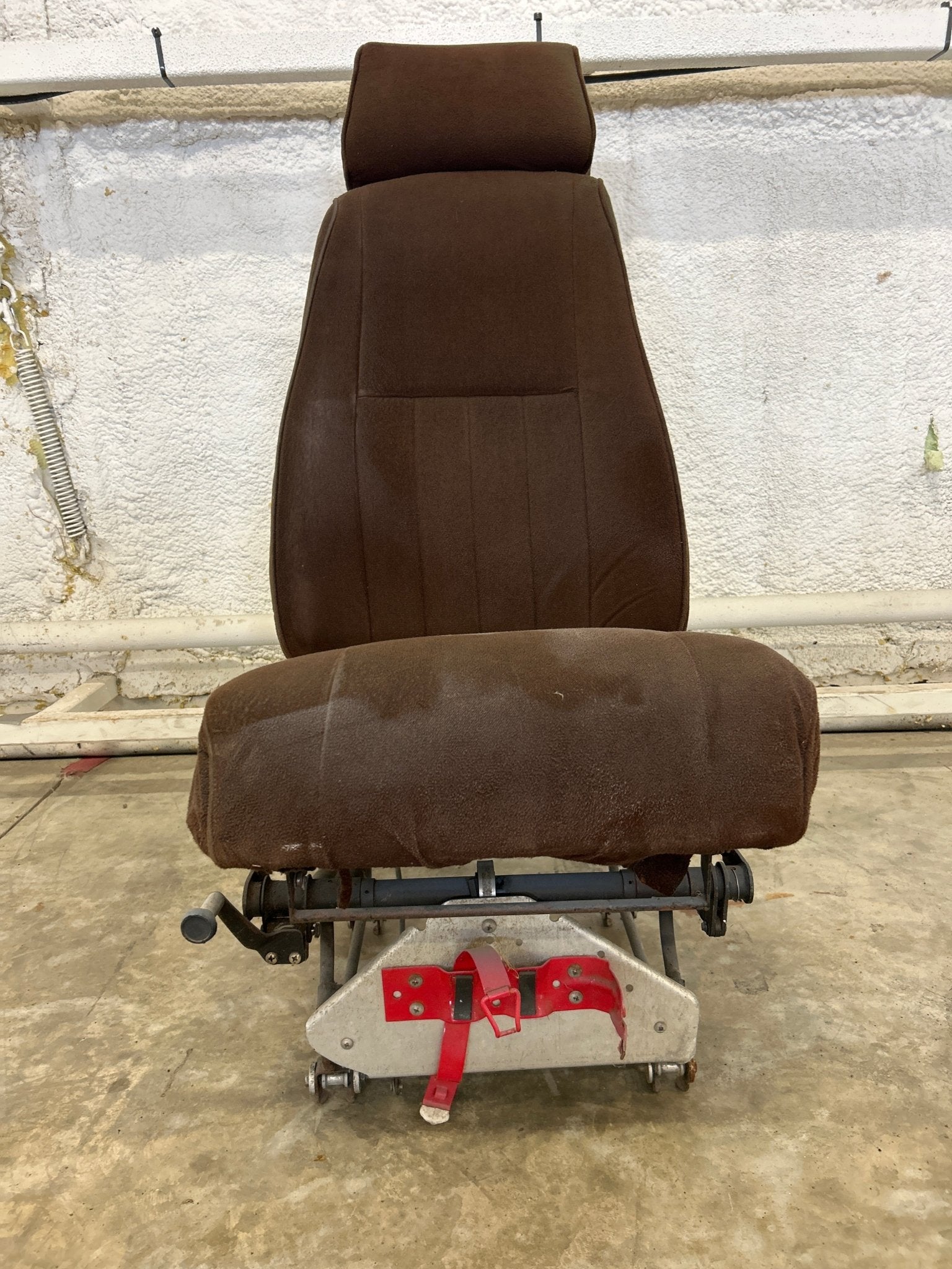 Piper Arrow Adjustable Front Seat Assembly LH - Rails: 11" | FractionAIR Parts - Aircraft Parts & Accessories