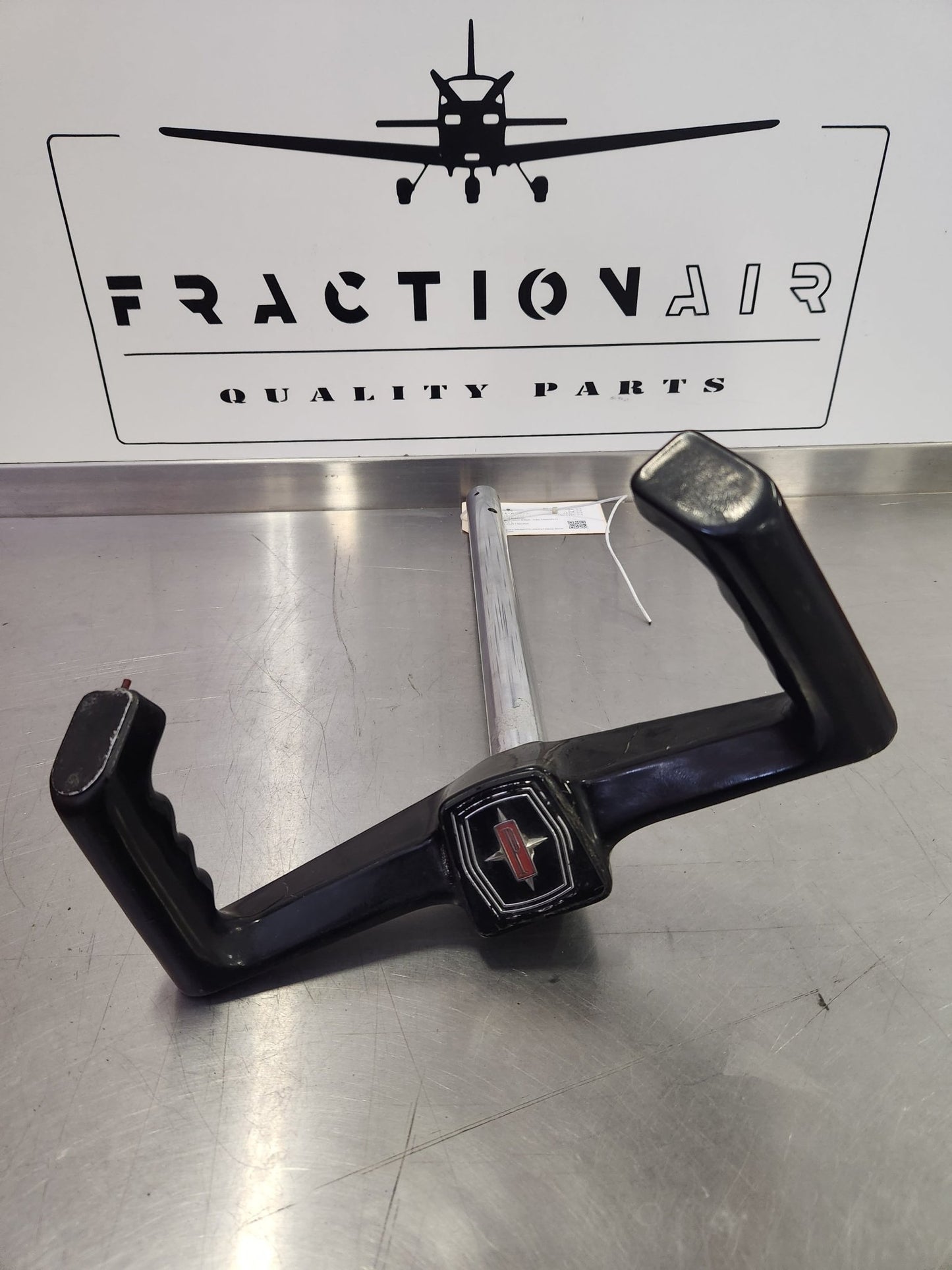 Piper PA28 Cherokee Control Wheel / Yoke Assembly (L: 14”) (D: 1 1/8”) | FractionAIR Parts - Aircraft Parts & Accessories