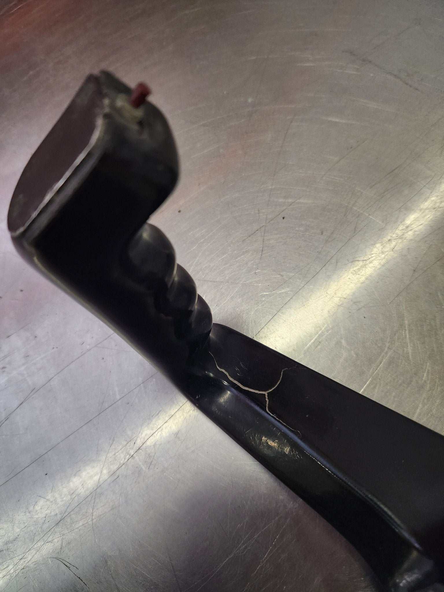 Piper PA28 Cherokee Control Wheel / Yoke Assembly (L: 14”) (D: 1 1/8”) | FractionAIR Parts - Aircraft Parts & Accessories