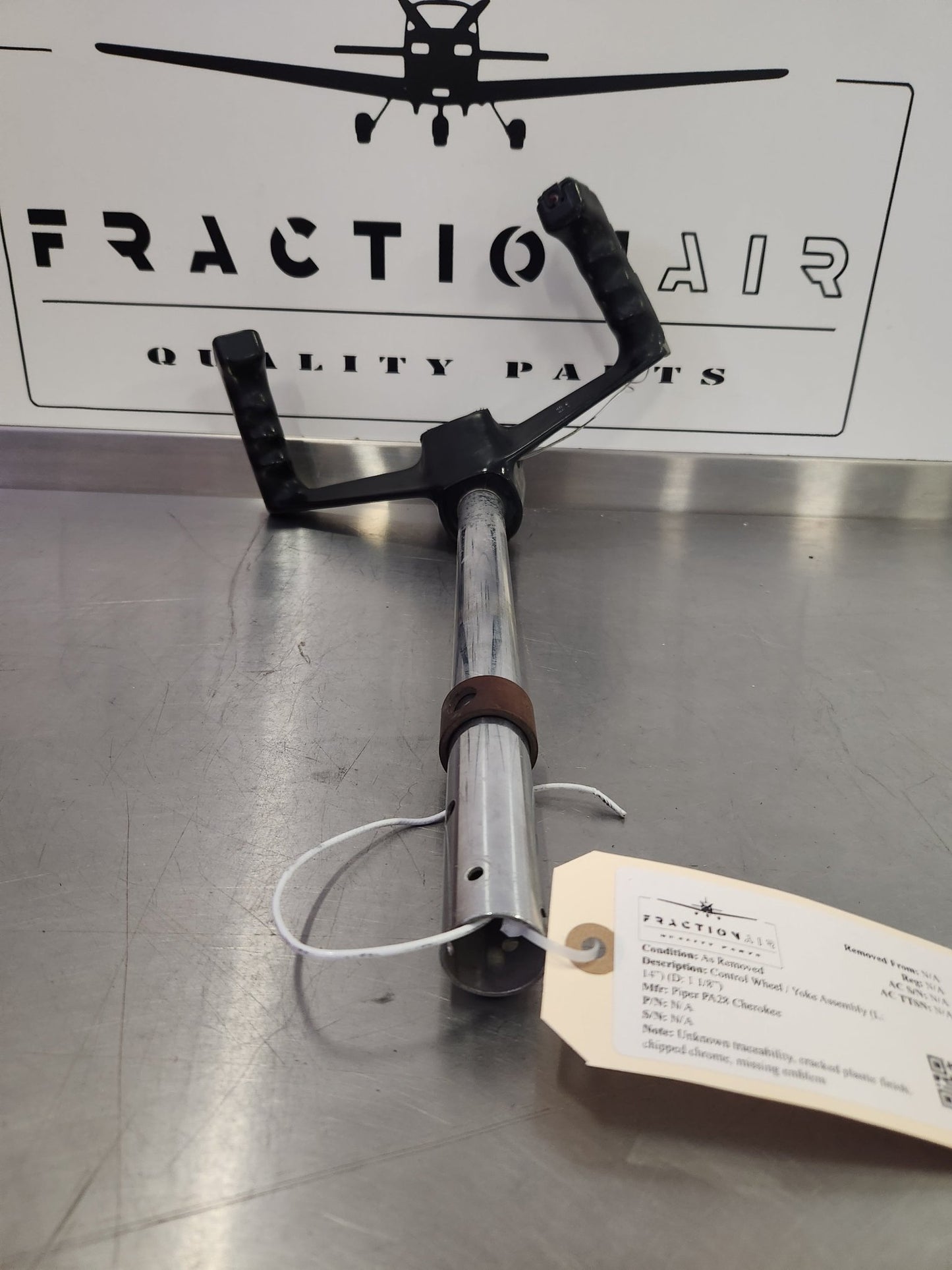 Piper PA28 Cherokee Control Wheel / Yoke Assembly (L: 14”) (D: 1 1/8”) | FractionAIR Parts - Aircraft Parts & Accessories