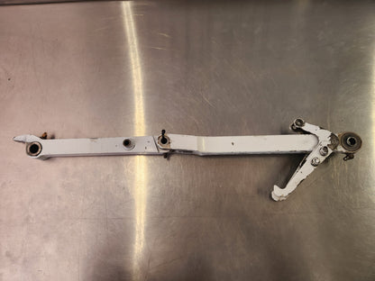 5041000-47 Cessna BRACE ASSY-LH SIDE W/ HOOK 5041000-11