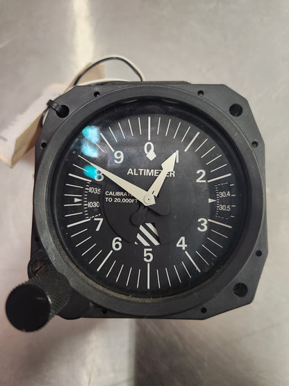 5934PD-3 United Instruments Inc Altimeter S3827-1