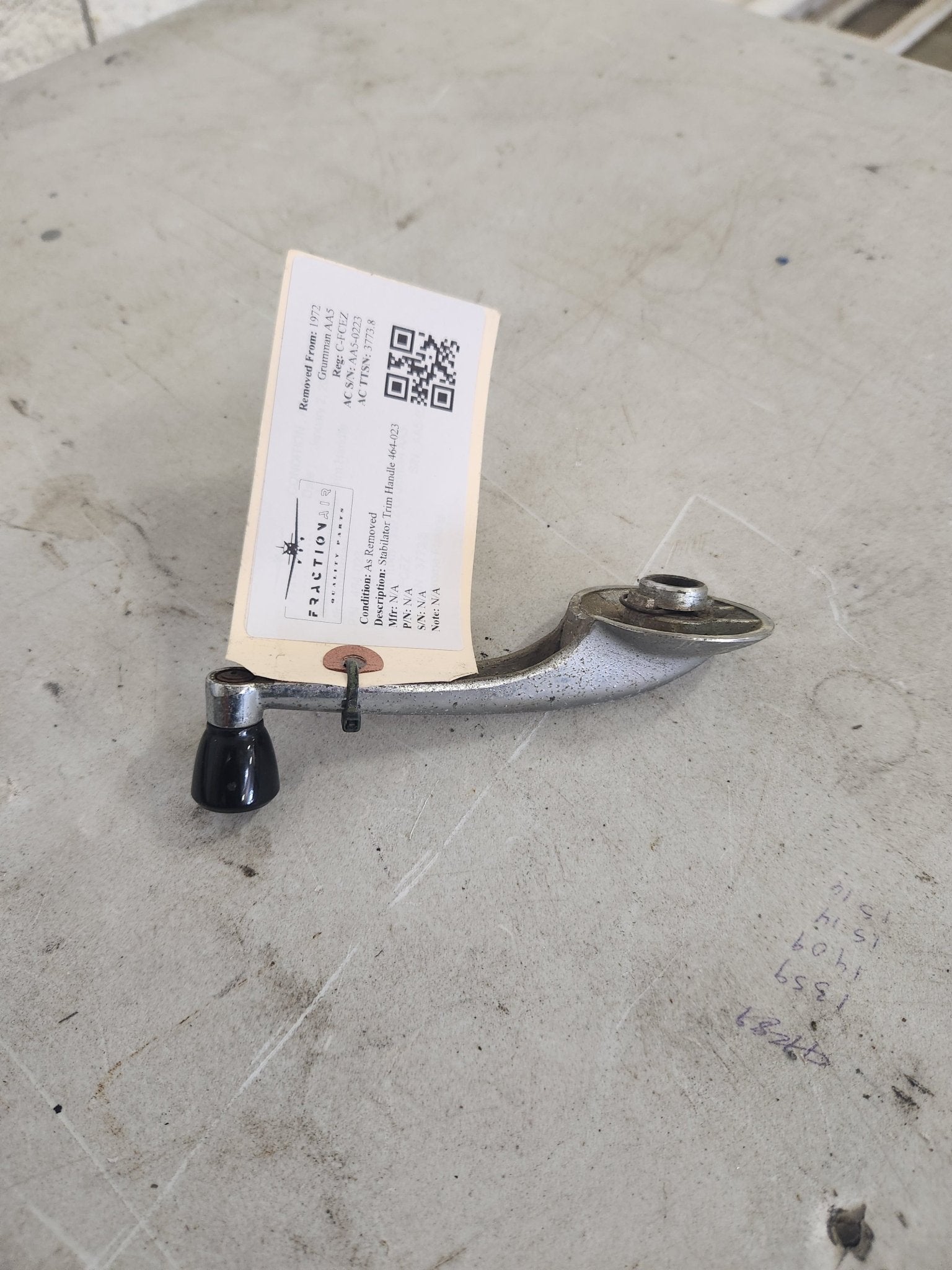 Stabilator Trim Handle 464 - 023 | FractionAIR Parts - Aircraft Parts & Accessories